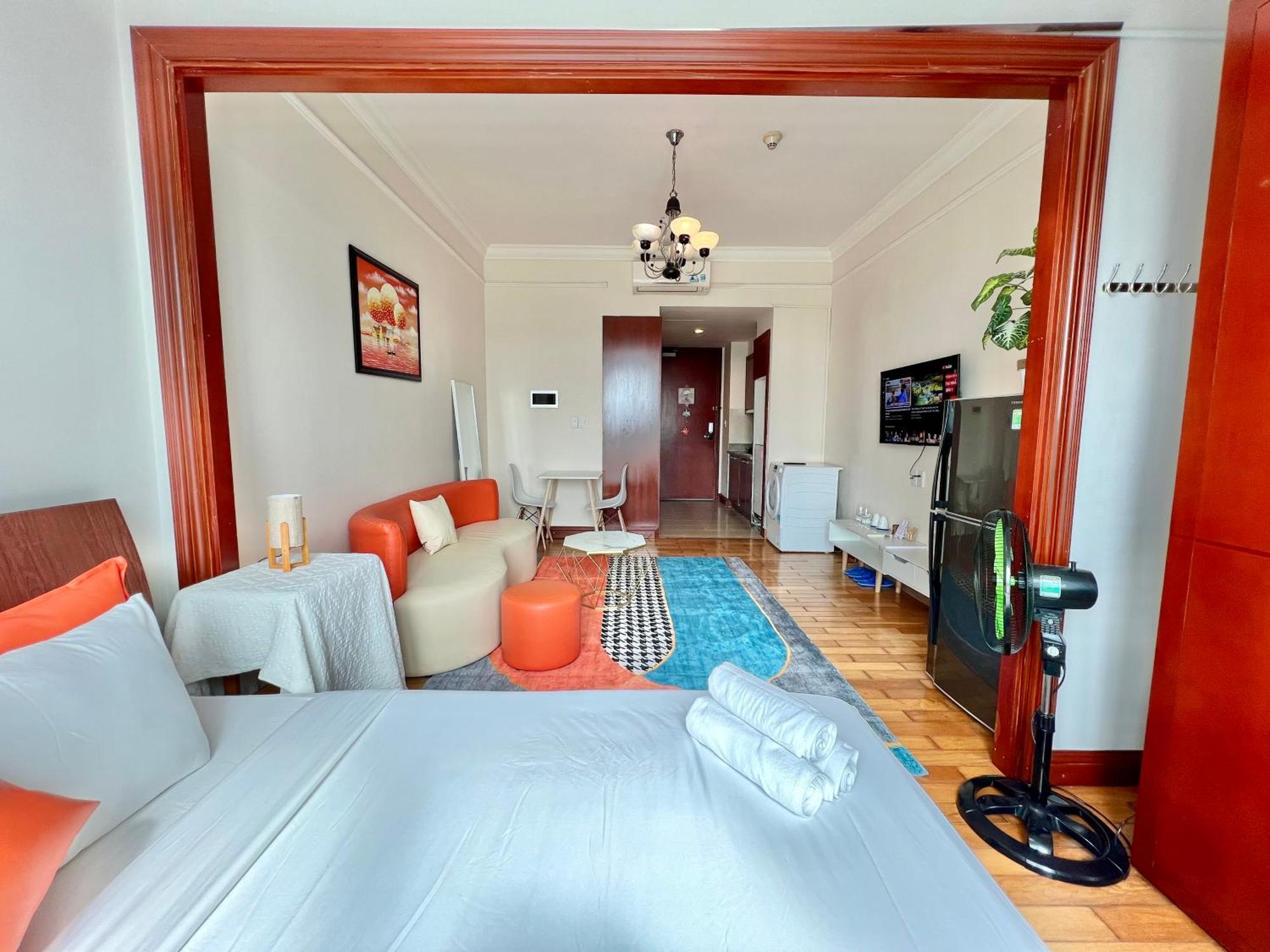 Diny Aparthotel - Rooftop Pool - The Manor 2 Ho Chi Minh City Exterior photo